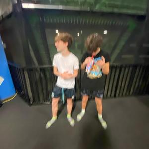 no contest (feat. yung r1zz)