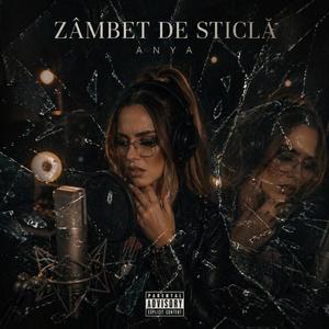 Zâmbet de sticlă