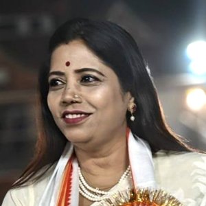 Priya Paul Mostakin Song Ankurhati Mohiari Gram Ponchoyet