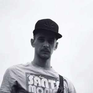 A Sírig (Studio Session)