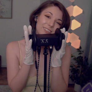 (Intense) Latex Glove Massage