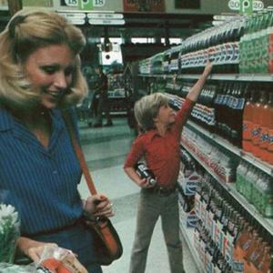 Supermarket (feat. Tae Retro)