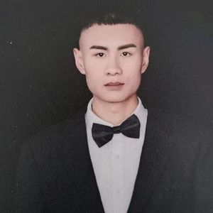 勇敢向前闯 伴奏