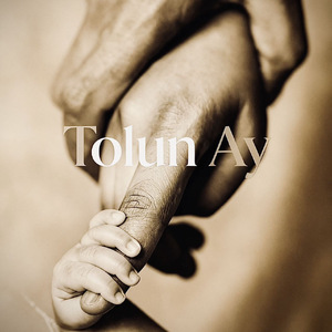 Tolun Ay