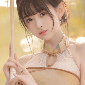 清辉玉盘转朱阁