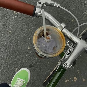 往前一步是春天 退后一步是怀念