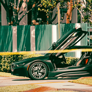 i8