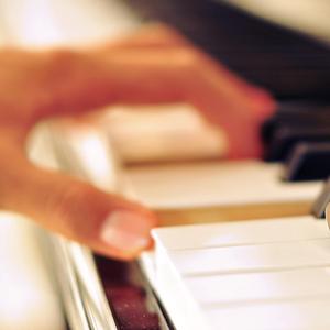 夏天的风（钢琴曲伴奏）