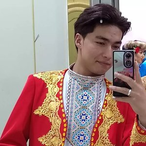 山丹丹花开红艳艳