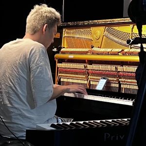 Howl‘s Moving Castle Theme