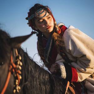 【梅朵卓玛】藏族采样孟菲斯风格嘻哈说唱伴奏