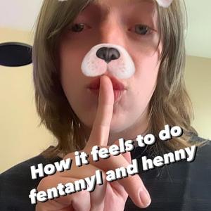 Hollywood (feat. BL@NE)