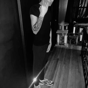 Money callin (feat. bbySpazz & Stolo)