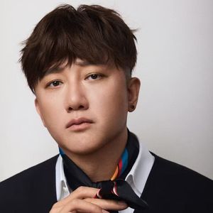 寂寞绅士（伴奏版）