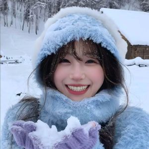 多想在平庸的生活拥抱你