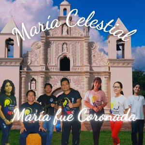 María Fue Coronada