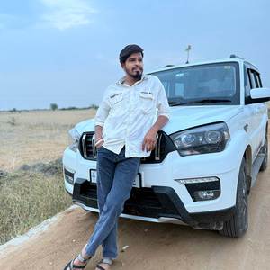 गाड़ी गाड़ी म चोखी स्कोर्पियो लाग र