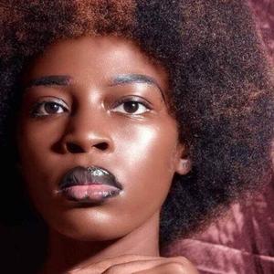 UNAPENDEZA (feat. Salma Suzanna)