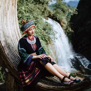 Ntiaj Teb Tig Siab Tseem Nres