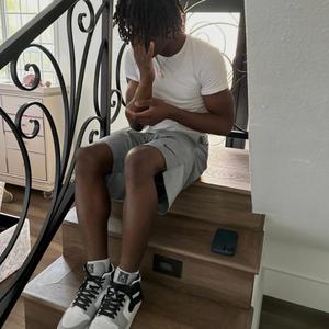 Circus (feat. thr33 & snakechildpain)