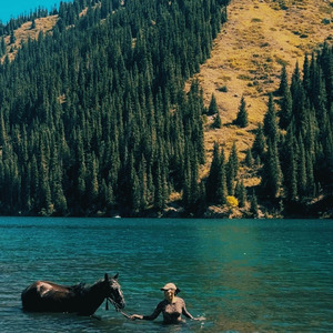 Жалғыз калсаң