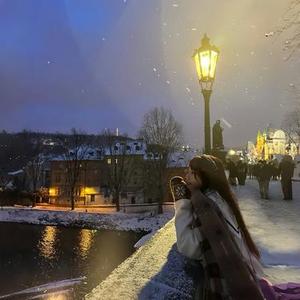 为褪色照片上釉