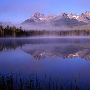 你哭红了眼睛我都看在眼里