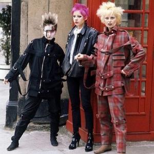 world of warcraft druid/red eyez like my drink