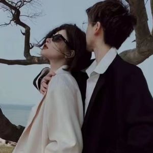 跪地做不了无名氏