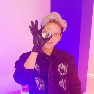 無限大(INFINITY)（翻自 JO1）