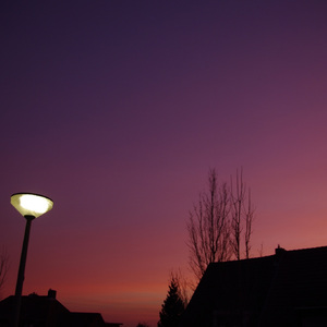 Dawn Is Near（黎明将至）