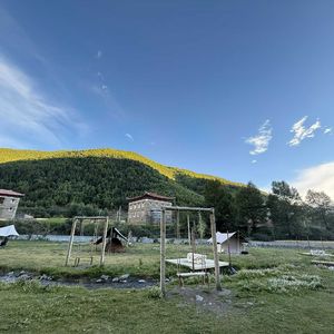 《热恋情侣的幸福恋曲》