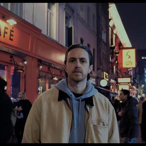 Metropole (feat. M.Proud.Action)