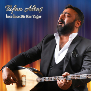 İnce İnce Bir Kar Yağar