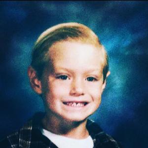 INVISIONS (feat. JAI LILAJ)