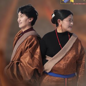 索南昂秀&窝赛卓玛《吉祥天轮》