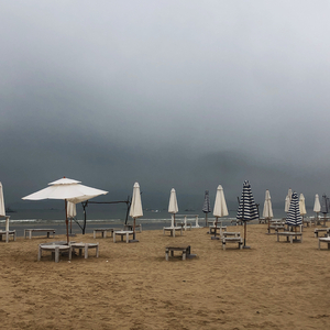 她不是（女版翻唱）