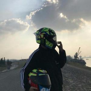 我的眼睛是悲伤的
