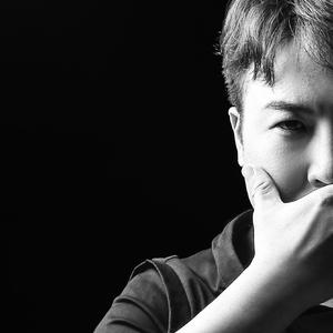 别再对我谈起感情