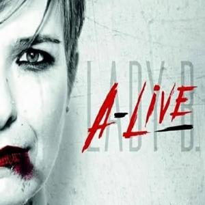 Io Ci Sto (feat. Fleima, Elfa, MC Nill, Nikaleo, Cecilia from a Tea With Alice, Cekka, LadyCatFree, Fran from Random Recipe, Rei, Quema, Miriam Neglia, Lady Rhuna, Cumma Fra & Fab from Random Recipe) (Live)