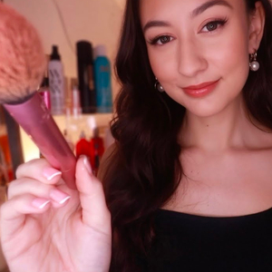 Lipliner And Lipstick