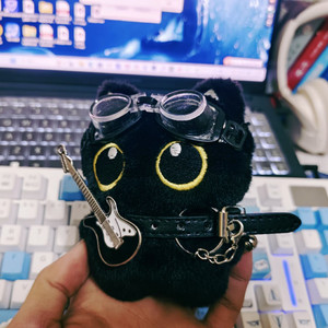 不知道E调A调乱七八糟的大三小七挂二和弦抽象得没边的杂交作物.demo