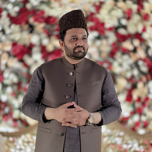 Nana E Hasnain Aya Ay