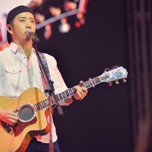 突然想到理想这个词（翻自 郝云）