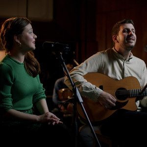 Den poulao tin kardia mou / Efuge efuge