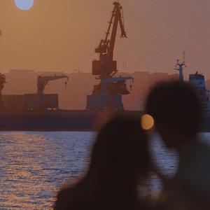 潘玮柏-不知名选手辰 不知名选手阳 - 不得不爱（周震南Live）（自冰岛 remix）