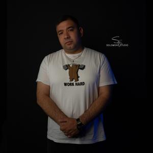 Owshun at (feat. Tiesh)