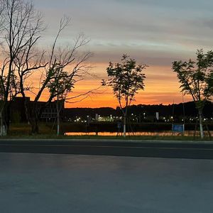 晚霞轻吟