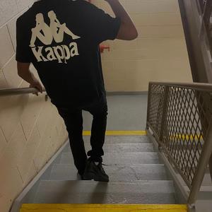 Swiping (feat. Kaypee)