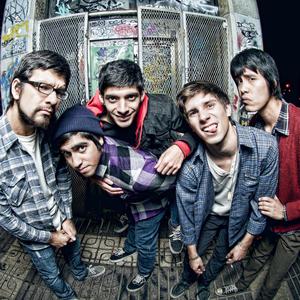 La Advertencia de los Delfines